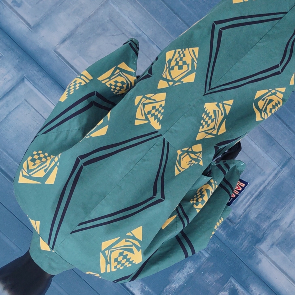 VIVI The Man Men's Cultural Robe - Picture 11 of 17